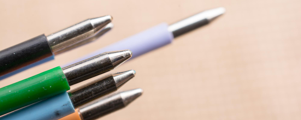 Види стрижнів для ручок та їх особливості🖊️