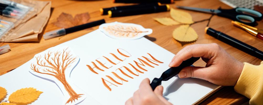 Осенний hand lettering: фразы и тренировки brush‑pen✒️