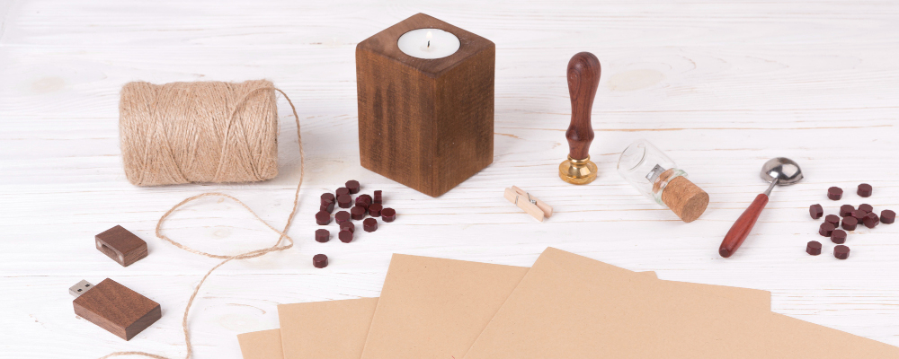 Пакування “без сміття”: крафт-папір, нитка, штампи🎁