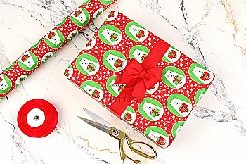 Бумага упаковочная "Мишки на красном", новогодняя, ​​в рулоне, 0,7*8 м, 255-7168