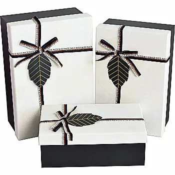 Подарочная коробка прямоугольная, черно-белая с бантиком, 23*16*9,5 см, 1103431813