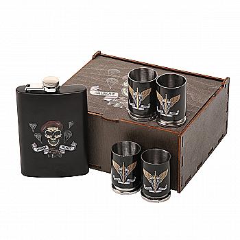 Набор подарочный военный 4 Profi в коробке "Всегда первые", (Фляга 9OZ+ 4 рюмки патрон 35D)