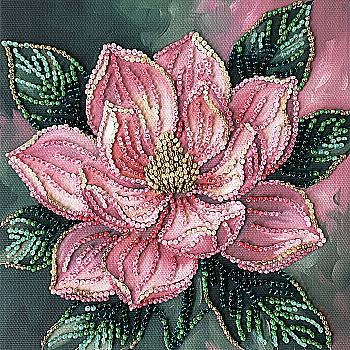 Набор-мини для вышивания бисером на натуральном художественном холсте "Поцелуй лепестки", AM-267