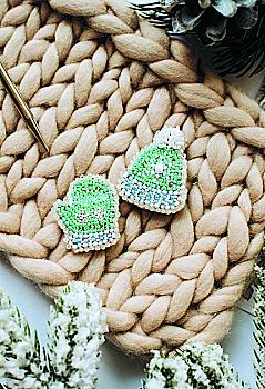 Набір для вишивки бісером прикраси "Зимонька-зима", AD-025  Набір для вишивки бісером прикраси "Зимонька-зима", AD-025