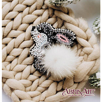 Набор для вышивки бисером украшения "Зайка"