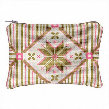 Набір для вишивання "Сумка-клатч", М-0722, ТМ "ВДВ" Набір для вишивання "Сумка-клатч", М-0722, ТМ "ВДВ"