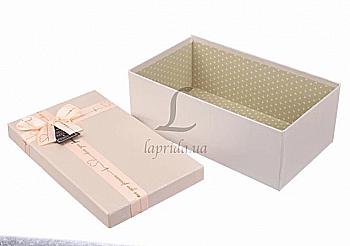 Подарункова коробка середня, 76-3778 Подарункова коробка середня, 76-3778