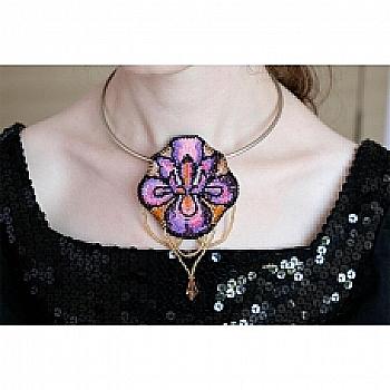 Набор для вышивки бисером украшения "Ирис"