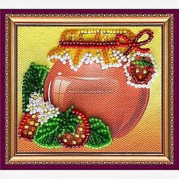 Набір для вишивки бісером "Магніт" Суничка, AMA-018 Набір для вишивки бісером "Магніт" Суничка, AMA-018