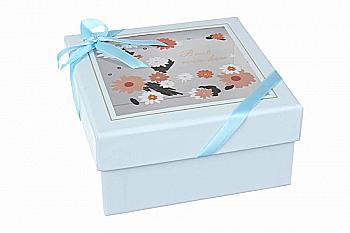 Подарункова коробка середня, 76-2658 Подарункова коробка середня, 76-2658