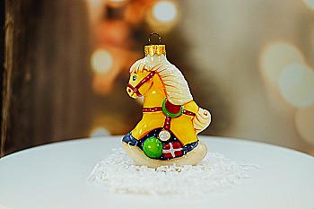 Игрушка елочная "Лошадка с подарком", MarryChupmas