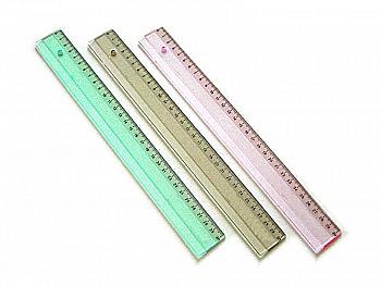 Лінійка 30 см, прозора, кольорова, ЛП-300ц Лінійка 30 см, прозора, кольорова, ЛП-300ц