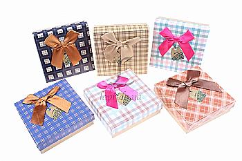 Подарочная коробка под бижутерию 9*9 см, 6-1797