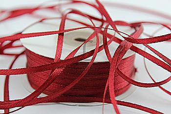 Стрічка атлас 3 мм-91 м, 48 червона