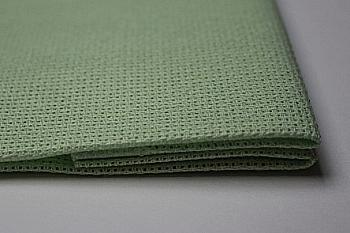 Канва вышивальная Арт.63 салатовая К5,5 50*50 см