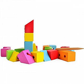 Игрушка деревянная Classic World "Шнуровка геометрические фигуры", 3631