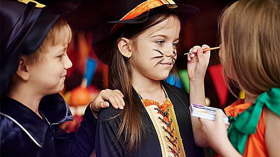 После праздника: как безопасно снять грим и защитить кожу🎭