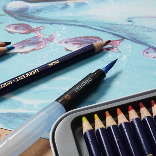 Набор чернильных карандашей Inktense Wash Set, (8 Inktense, кисть с рез., спрей), Derwent 2302584 3
