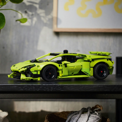 Конструктор Lego Technic "Lamborghini Huracán Tecnica", 42161 3