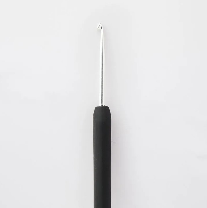 Крючок стальной 1.00 мм с черной ручкой (золотой наконечник), 30863 KnitPro 3