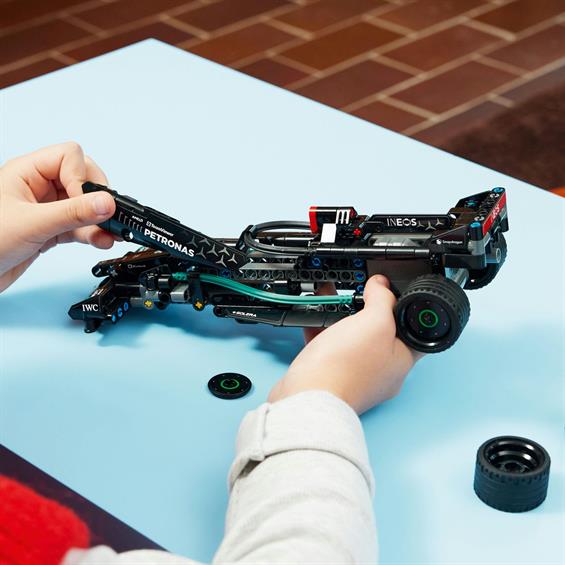 Конструктор Lego Technic "Mercedes-AMG F1 W14 E Performance Pull-Back", 42165 8