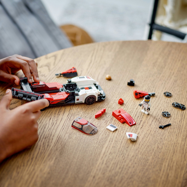 Конструктор Lego Speed Champions "Porsche 963", 76916 6