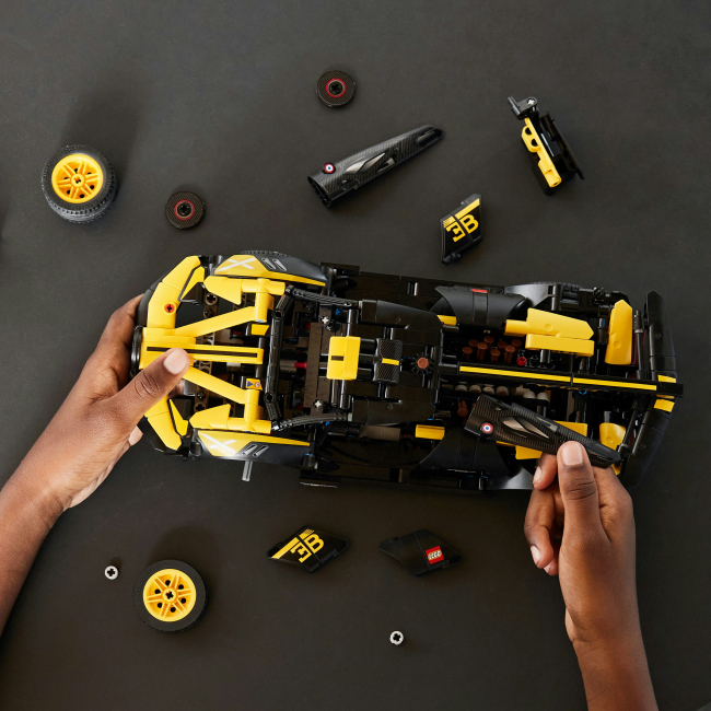 Конструктор Lego Technic "Bugatti Bolide", 42151 6