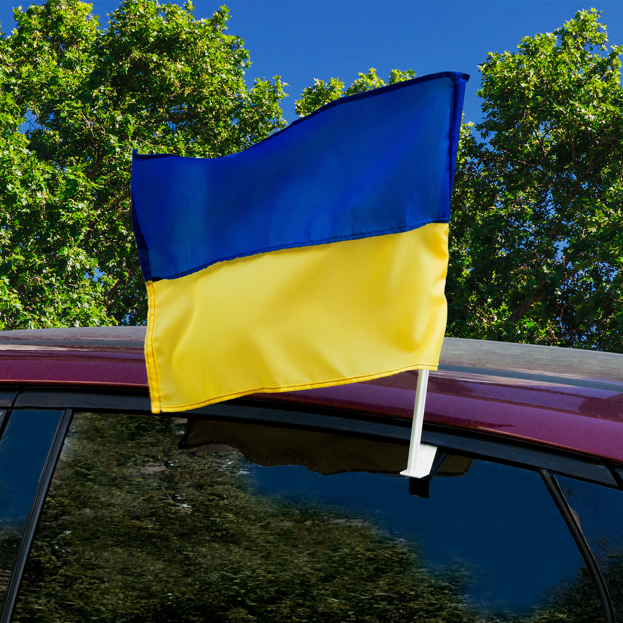 Прапор України автомобільний з флагштоком 1