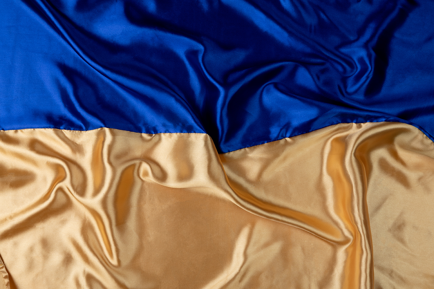 Прапор України 90*60 cм, атласна тканина