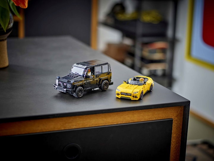 Конструктор Lego "Mercedes-AMG G 63 і Mercedes-AMG SL 63", 76924 9