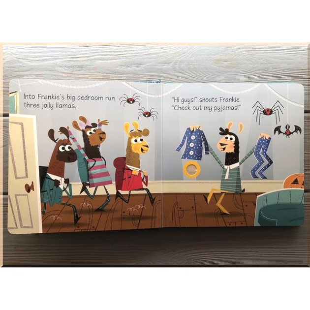 Книга "Llamas in pyjamas" (а) (0565) 3