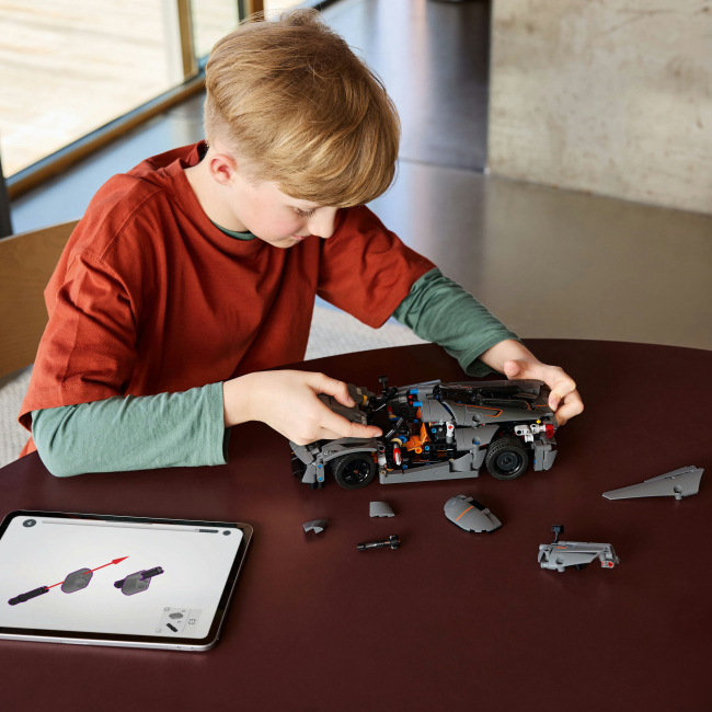 Конструктор Lego Technic "Koenigsegg Jesko Absolut", 42173 5