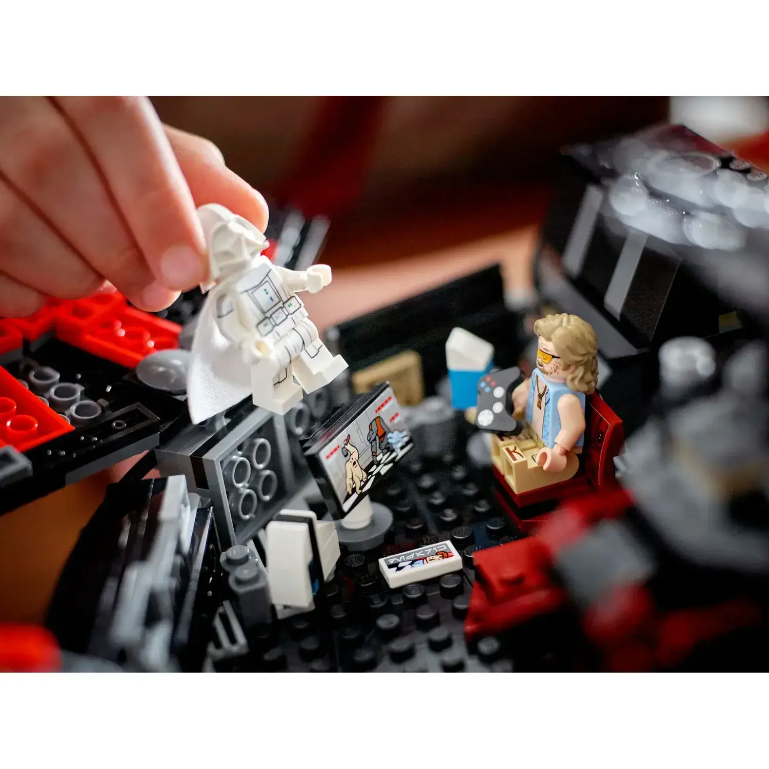 Конструктор Lego Star Wars "Тёмный сокол" 75389 6