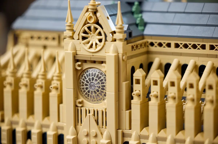 Конструктор Lego Architecture "Нотр-Дам-де-Парі", 21061 10
