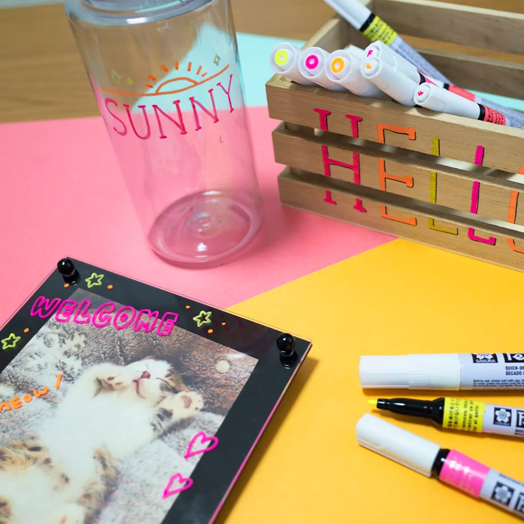 Маркер Pen-Touch Жовтий, флуоресцентний, тонкий 1 мм, Sakura 4