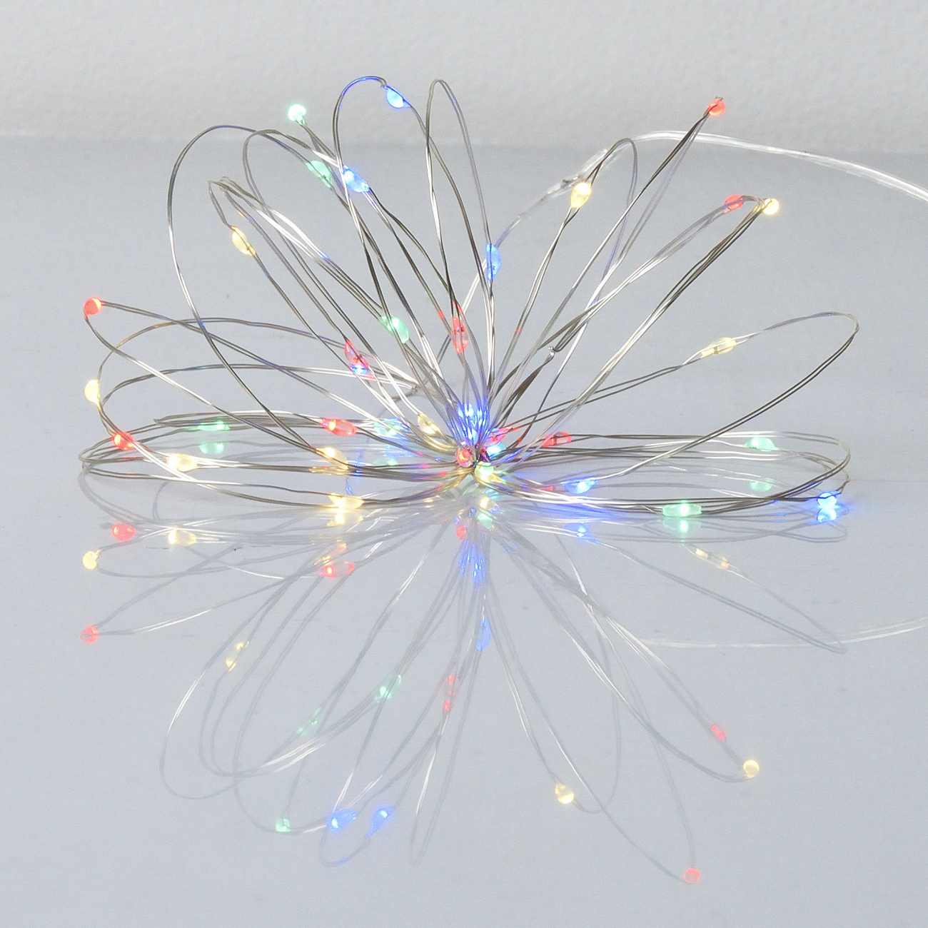 Электрогирлянда Yes! Fun "Нить" на медной проволоке, 40 LED, разноцветный 4 м, статическая, батарейки, 975029 1