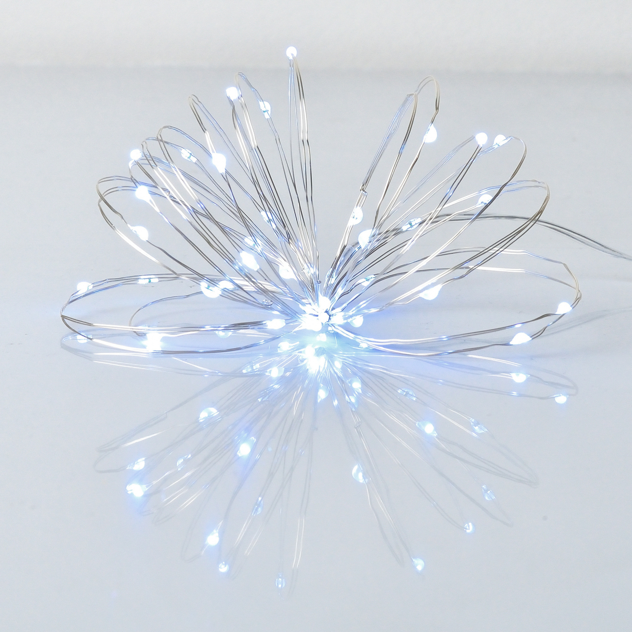 Электрогирлянда Yes! Fun "Нить2 на медной проволоке, 40 LED, хол-белая, 4 м, статическая, батарейки, 975028 1