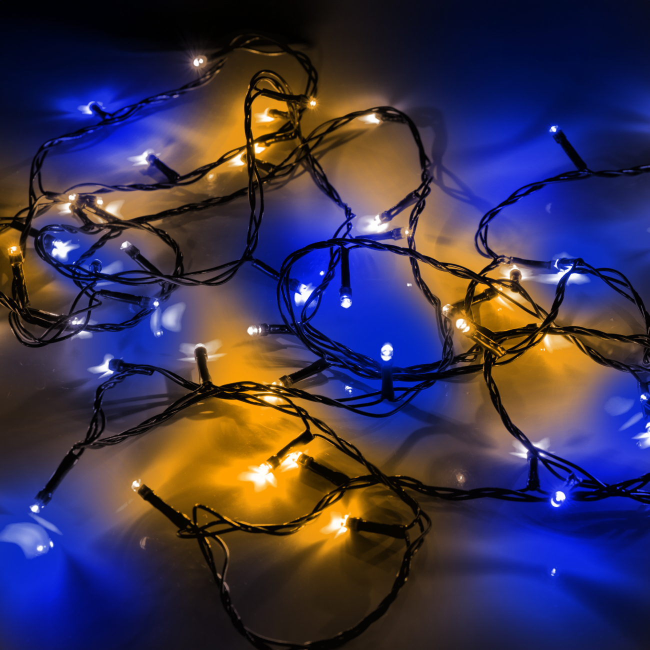 Електрогірлянда Yes! Fun "Нитка" 70 LED, жовто-синя, 4,9 м, 8 режимів миготіння, 974845 1
