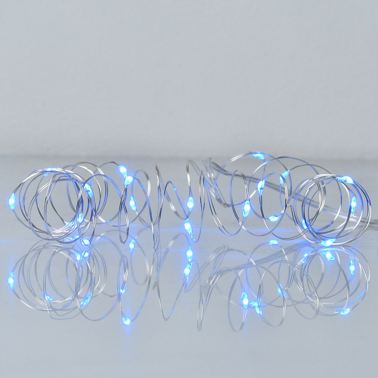 Електрогірлянда Yes! Fun "Нитка" на мідному дроті, 20 LED, синя, 2 м, статична, батарейки, 975025