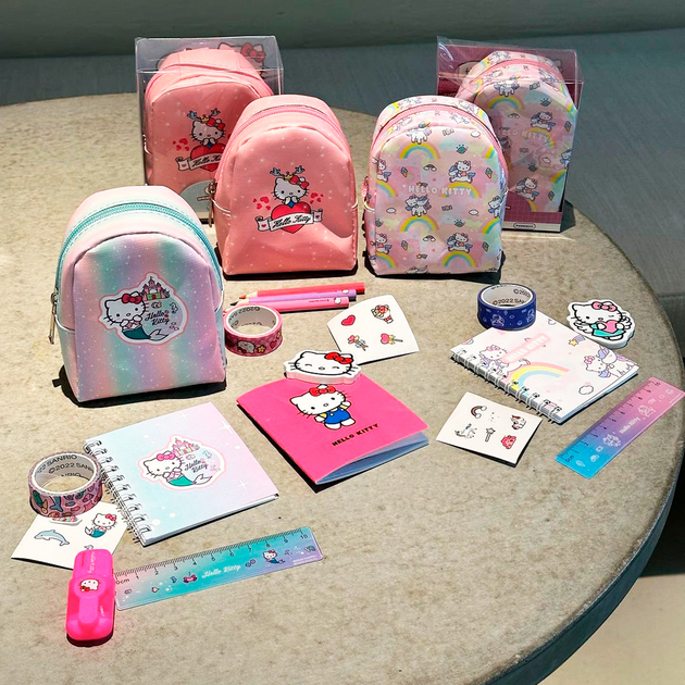 Коллекционная сумка-сюрприз Hello Kitty – Приятные безделушки (в дисплее), 43/CN22 5