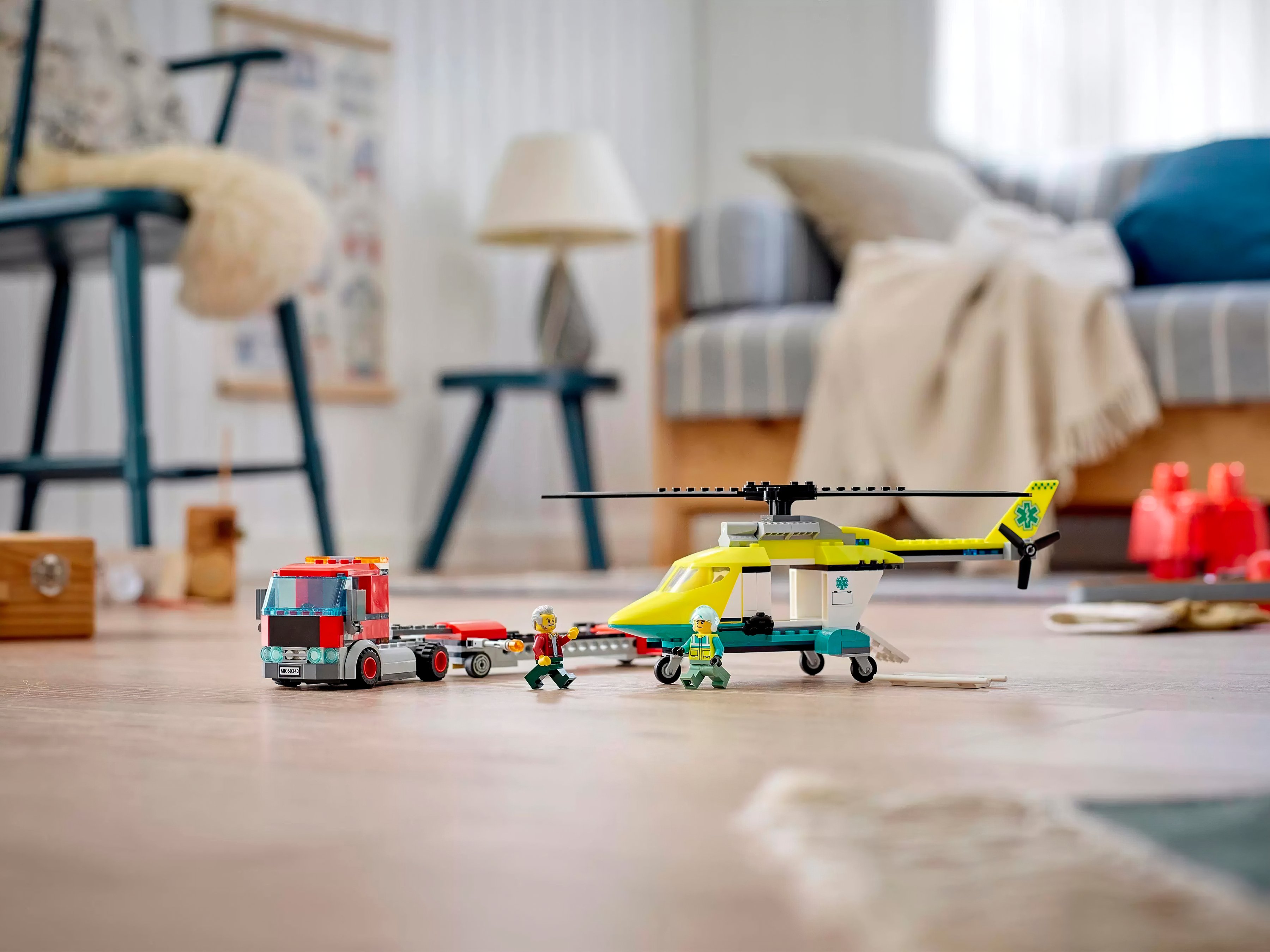 Конструктор Lego City "Перевозка спасательного вертолета", 60343 11