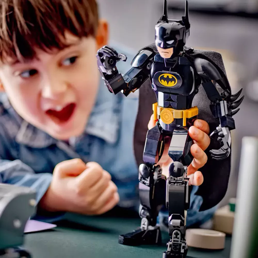 Конструктор Lego DC "Фигурка Бэтмена для сборки", 76259 5