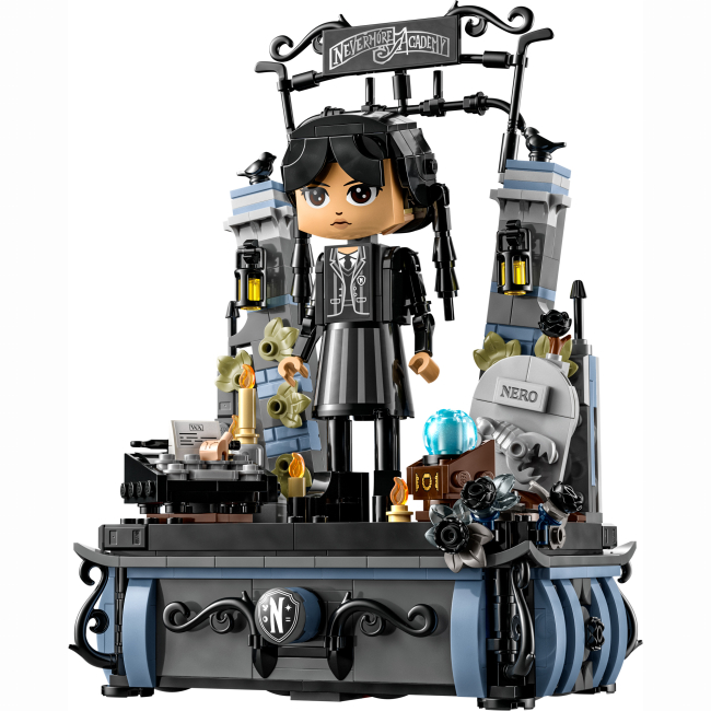 Конструктор Lego Wednesday "Фігурка Венздей Аддамс", 76780 2
