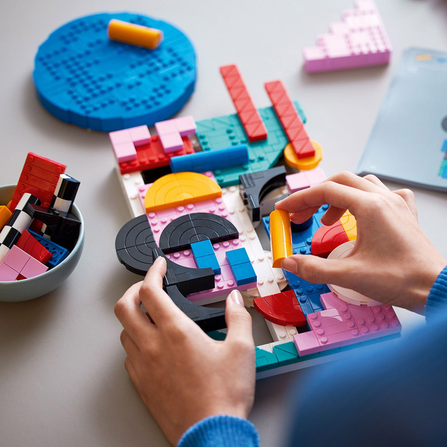 Конструктор Lego Art "Сучасне мистецтво", 31210 4
