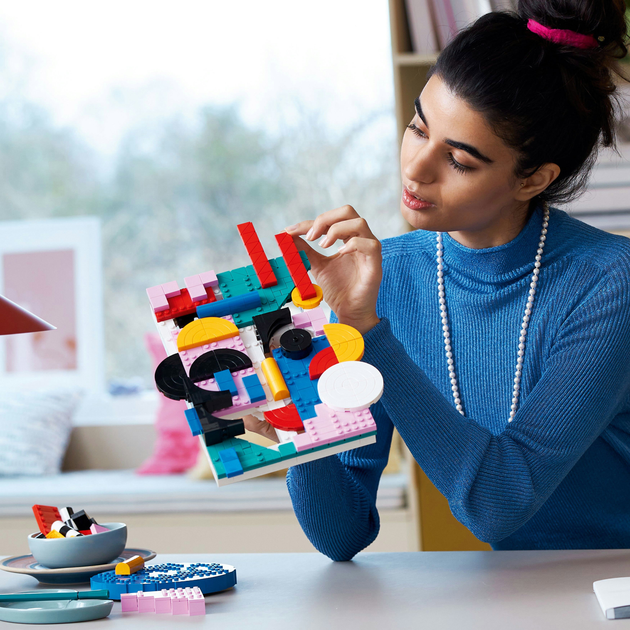 Конструктор Lego Art "Сучасне мистецтво", 31210 6