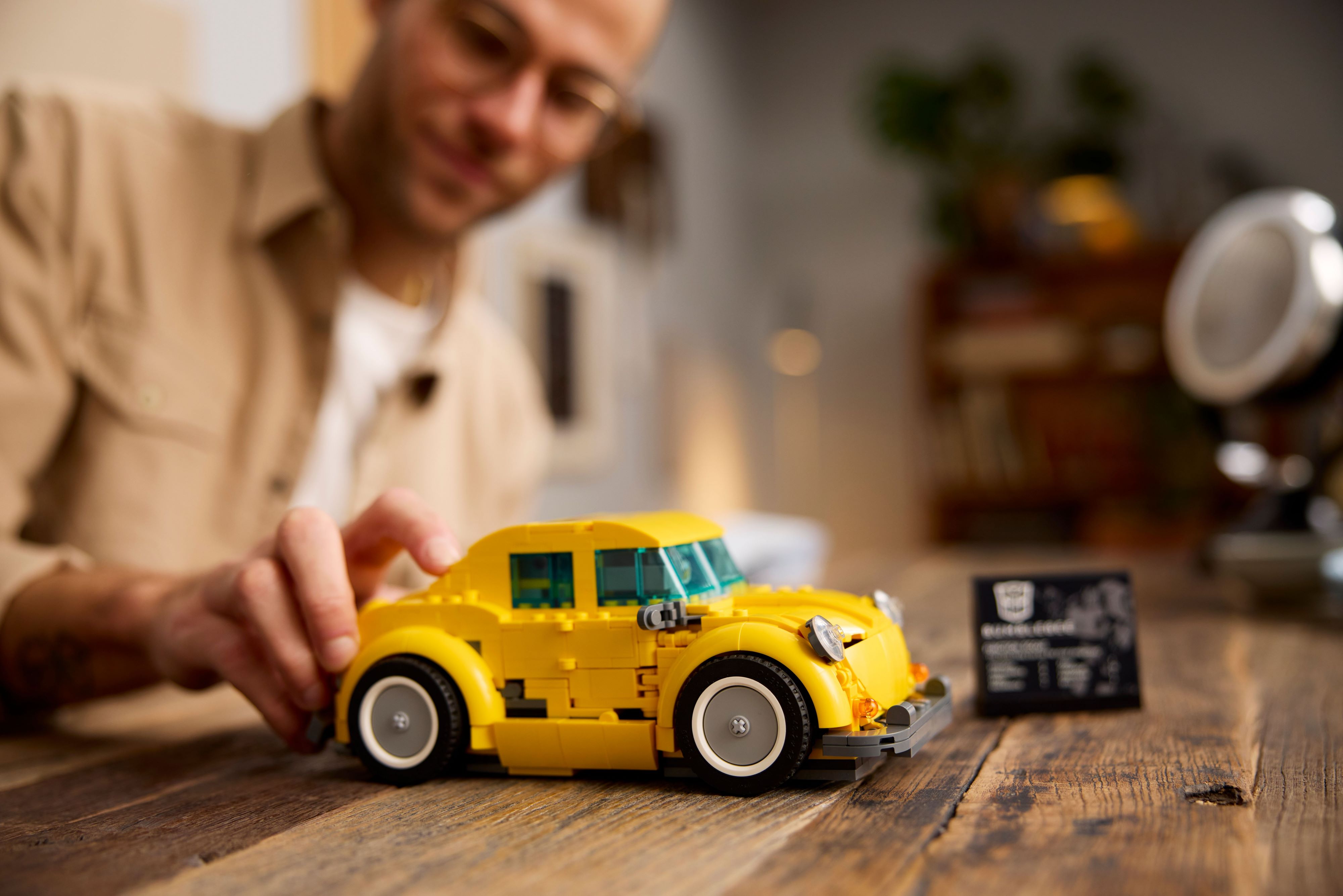 Конструктор Lego Icons "Бамблбі", 10338 13