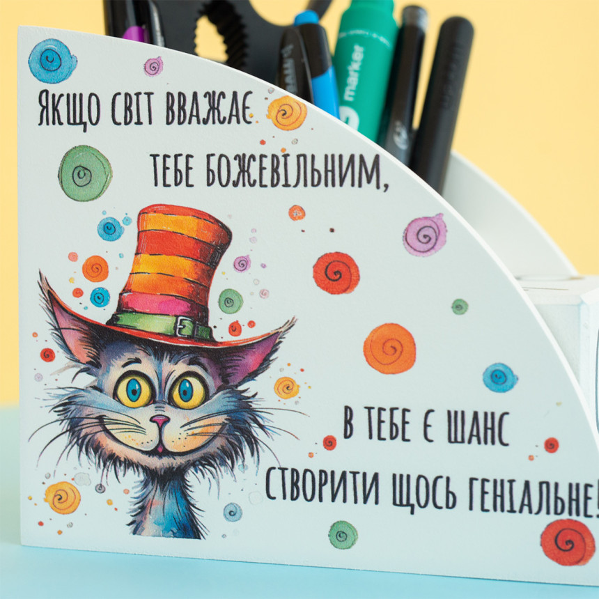 Деревянный органайзер – вечный календарь «Если мир считает тебя сумасшедшим», vmk0012 4