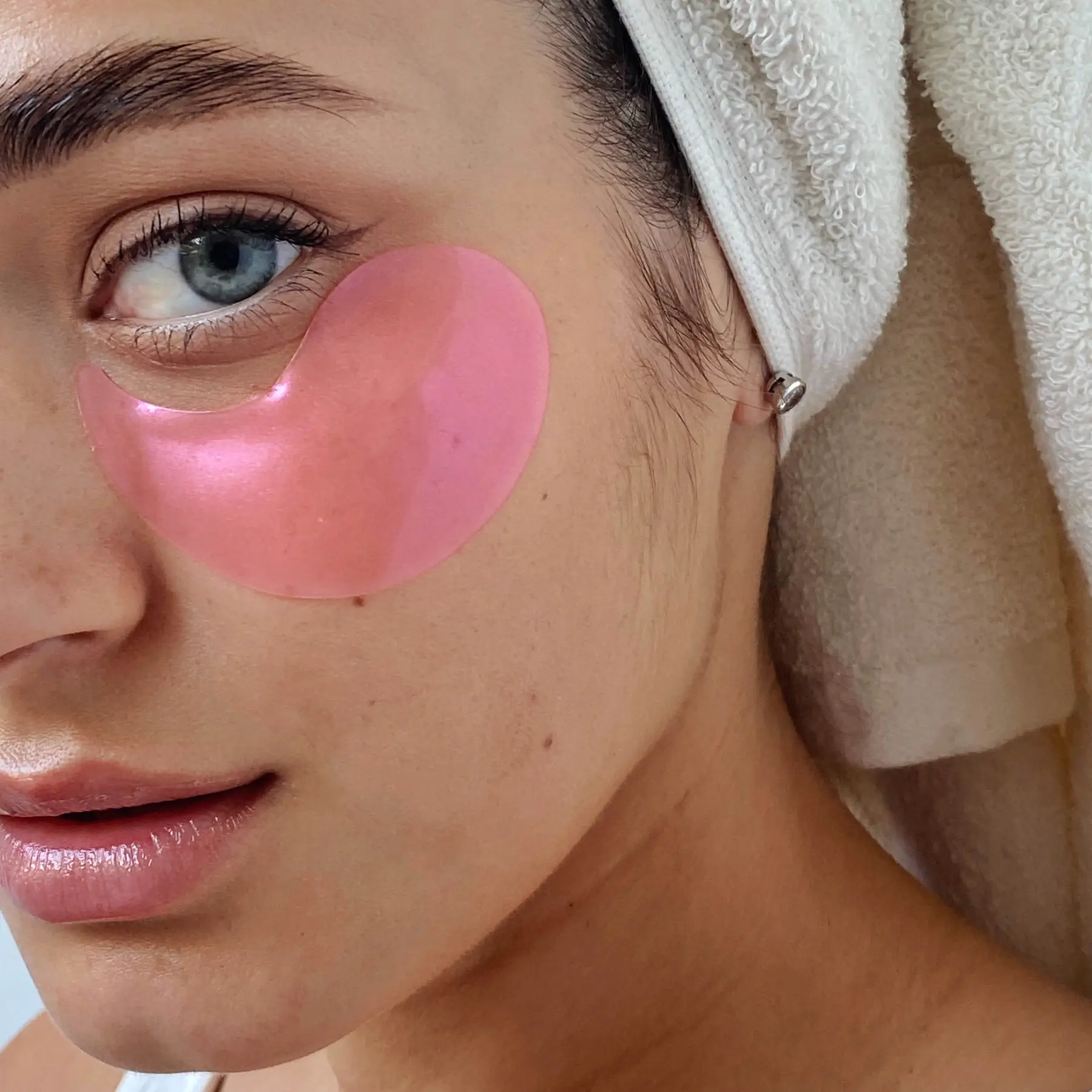 Розгладжувальні патчі з біо-ретинолом Hillary Bacuchiol Wrinkle Correcting & Eye Lift Patches, HI-08-673 13