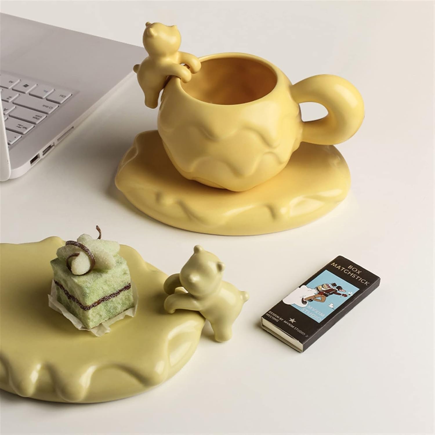 Керамическая чашка с блюдцем, 30000868 3