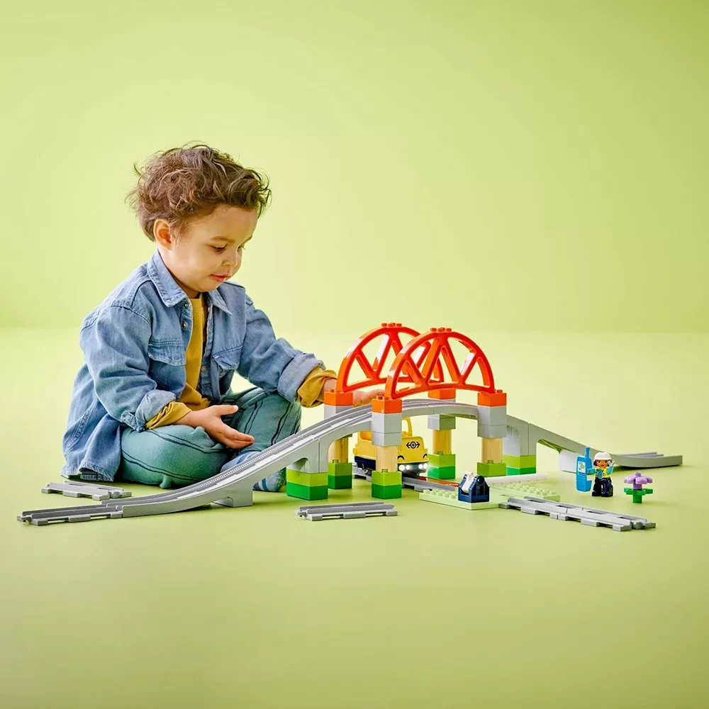 Конструктор Lego Duplo "Залізничний міст і колії. Додатковий набір", 10426 7
